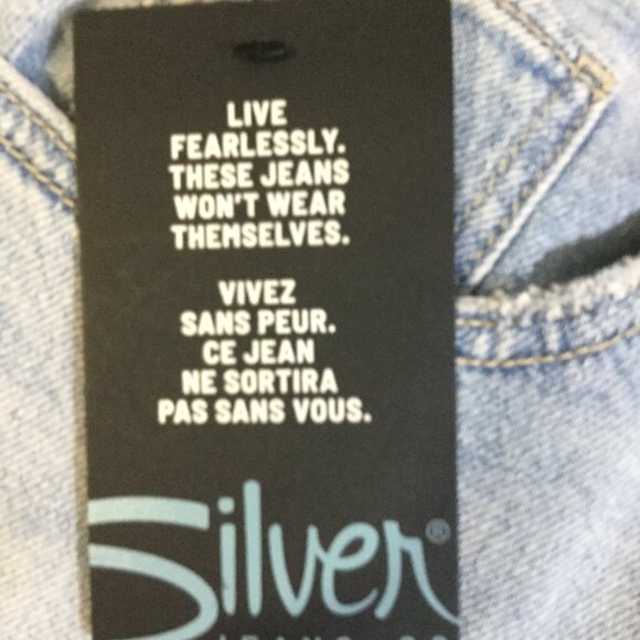 NWT Silver jean shorts 26 inch waist with 7inch inseam drawstring at waist - Picture 6 of 8